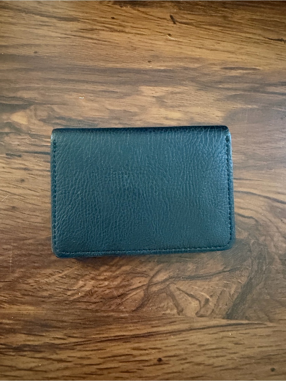 Universal Thread Cardcase - Picture 3 of 5